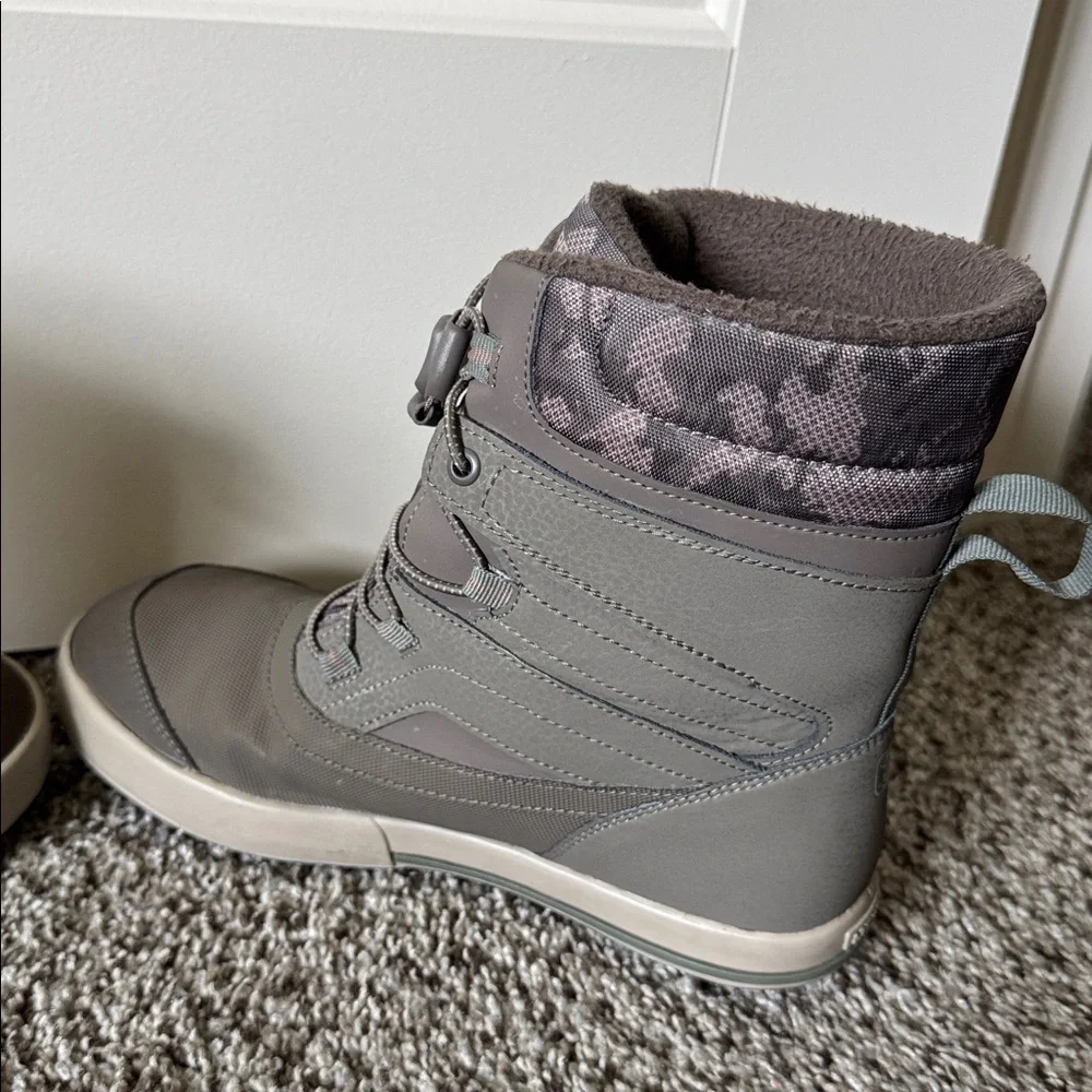 Merrell Kids Gray and Light Gray Waterproof Winter Boots